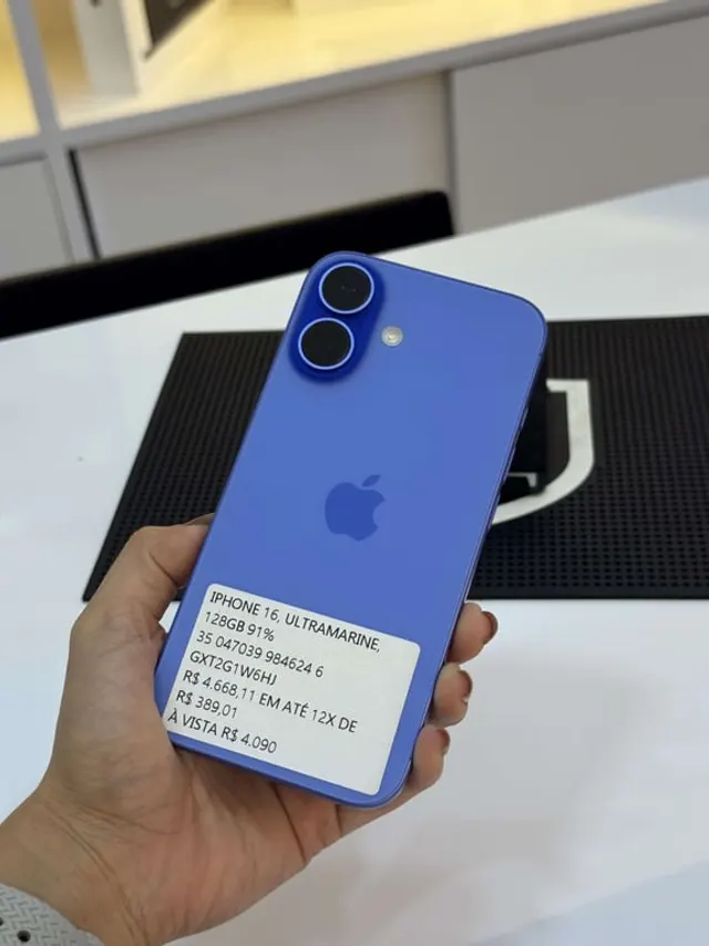 iPhone 16