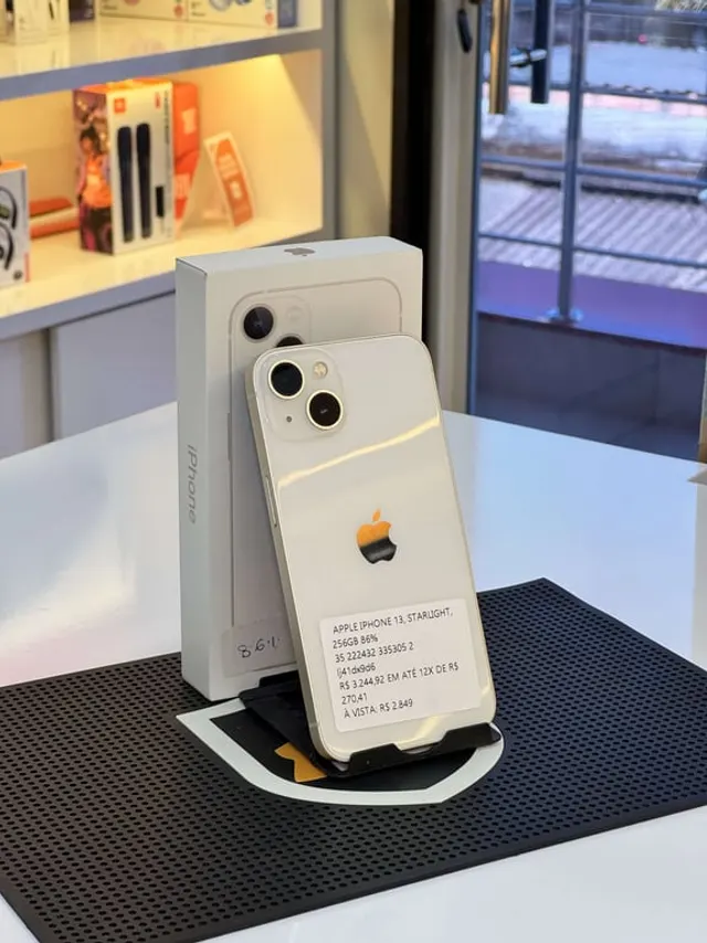 iPhone 13